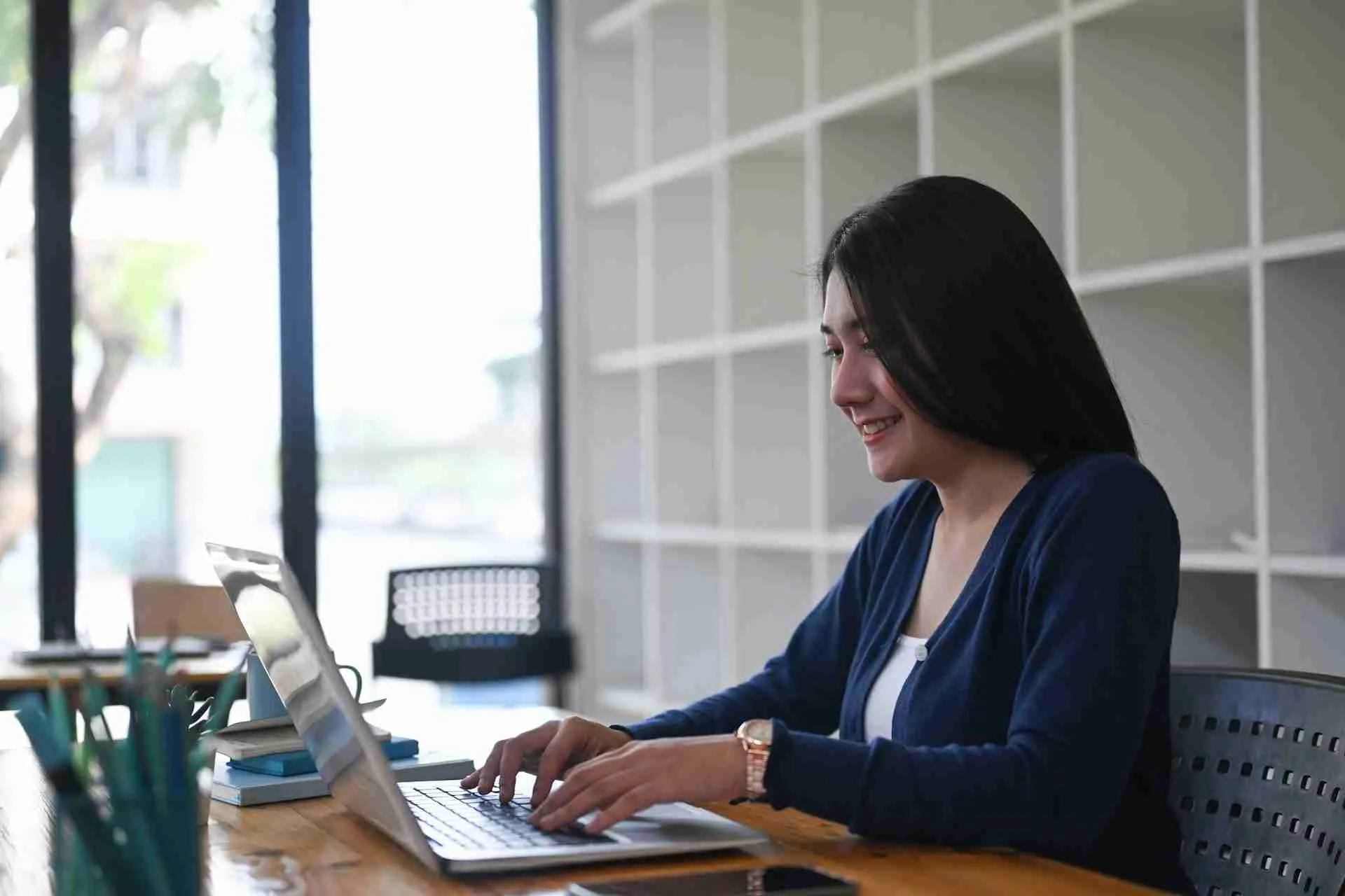 Understanding What a Fractional CMO Really Does for Your Business